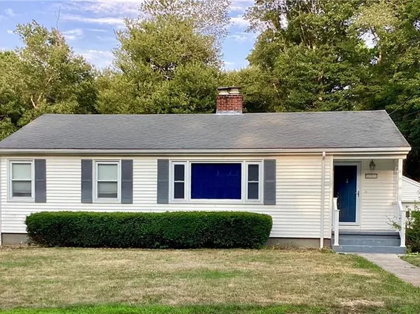 152 Black Point Road, East Lyme, CT 06357