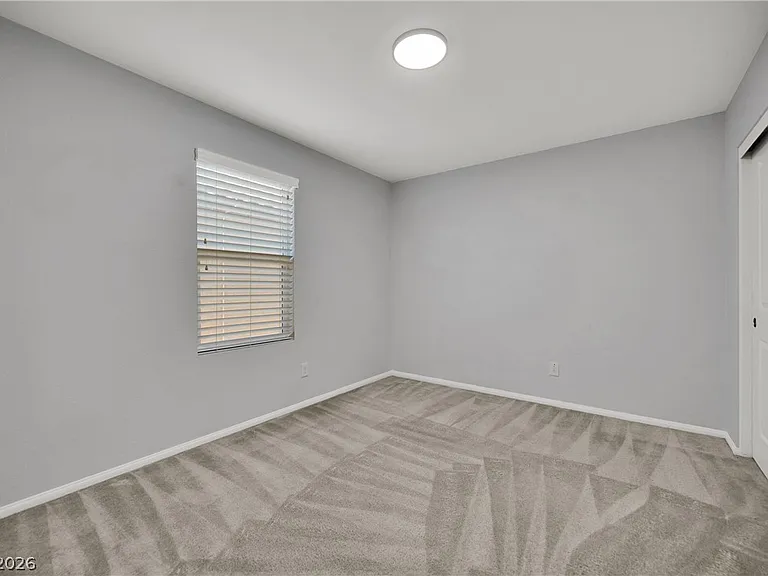 9344 Newbattle St — Photo 24