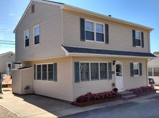 17 Catalina Dr, Lavallette, NJ 08735