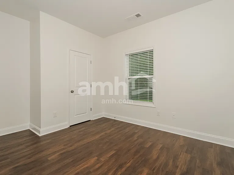 121 Coulter Woods Dr — Photo 14