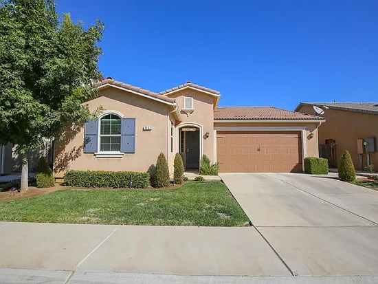 3167 Browning Ave — Photo 1