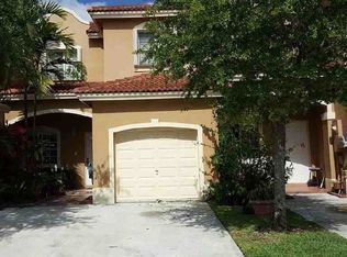 910 SW 148th Pl, Miami, FL 33194