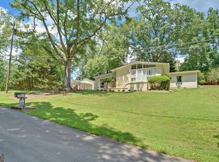 1858 Pinecrest Rd, Gainesville, GA 30501