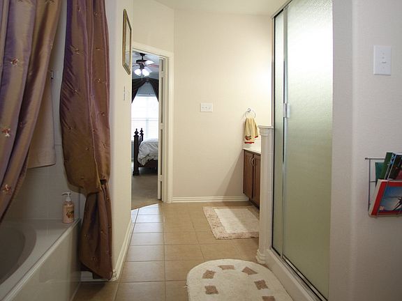 5th image of 4416 Grassy Glen Dr