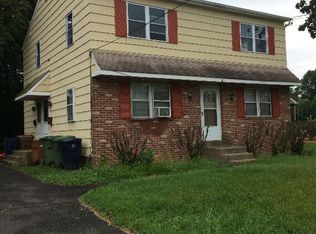 16 Douglas St #B, Ambler, PA 19002