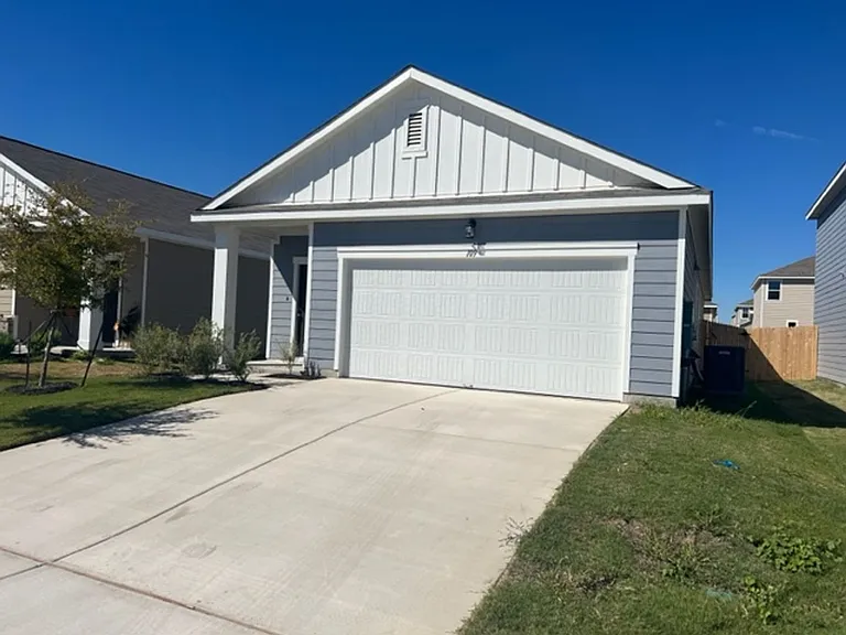 109 Mouflon Rd — Photo 3