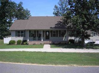 120 Kyabram Dr, Benton, KY 42025