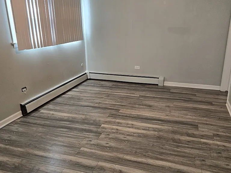 8758 W Berwyn Ave #1 — Photo 10