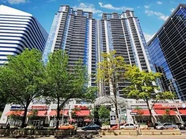 4968 Yonge St, Toronto, ON