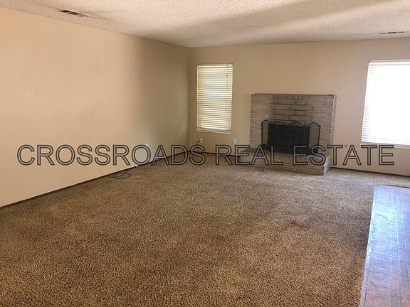 3rd image of 877 King Richard Way