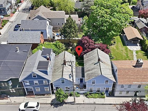 4th image of 19 3rd St