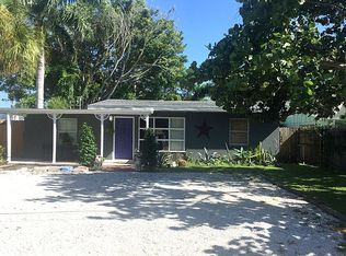 105 Colonia Ln, Nokomis, FL 34275