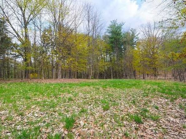 Twin Lakes 12523 Real Estate 3 Homes For Sale Zillow