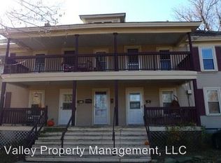 24 Durkee St APT A, Windsor, VT 05089