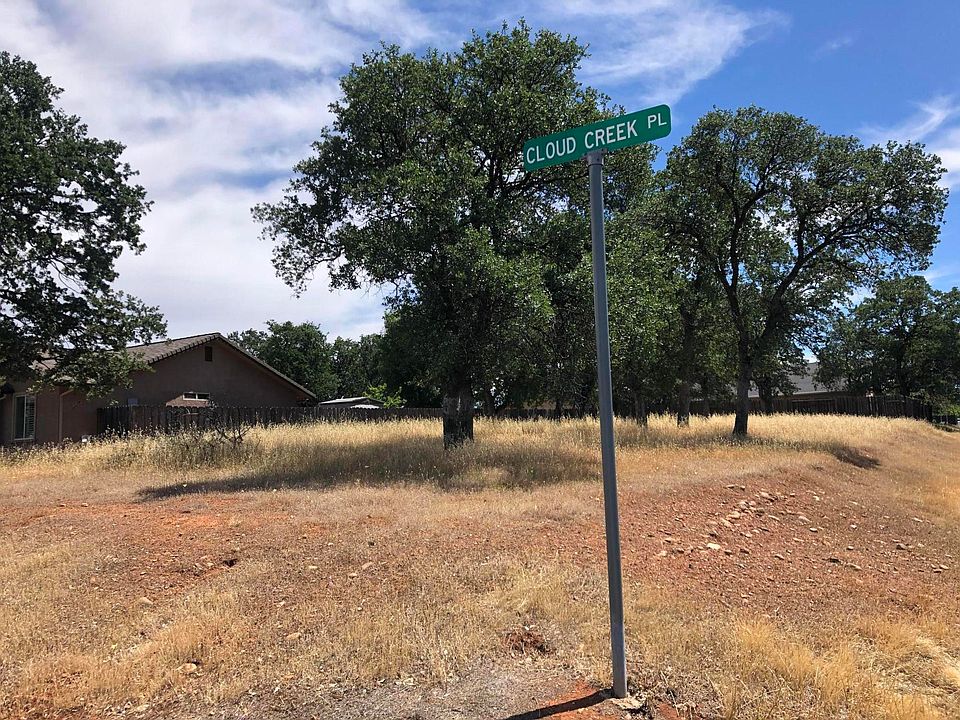 2nd image of 22473 Cloud Creek Pl