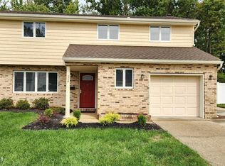 34 Hemlock St, Hazlet, NJ 07730