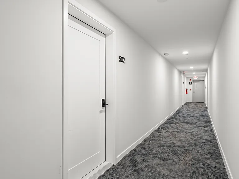457 W Broadway #502 — Photo 33