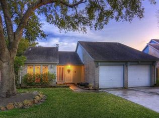 9911 Autumn Harvest Dr, Houston, TX 77064