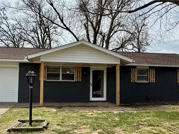 1810 S Beth Dr, Rogers, AR 72758