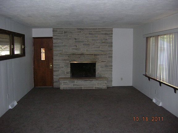 4th image of 317 S Highland Ave