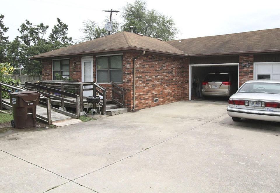 1st image of 2757 E McDaniel St