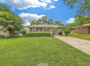 1825 College St SE, Decatur, AL 35601