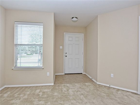 5th image of 149 Grazing Horse Ln
