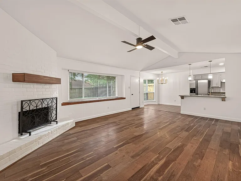 5347 Lincoln Green Dr — Photo 4