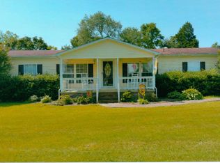 821 Bell Store Rd, Gleason, TN 38229