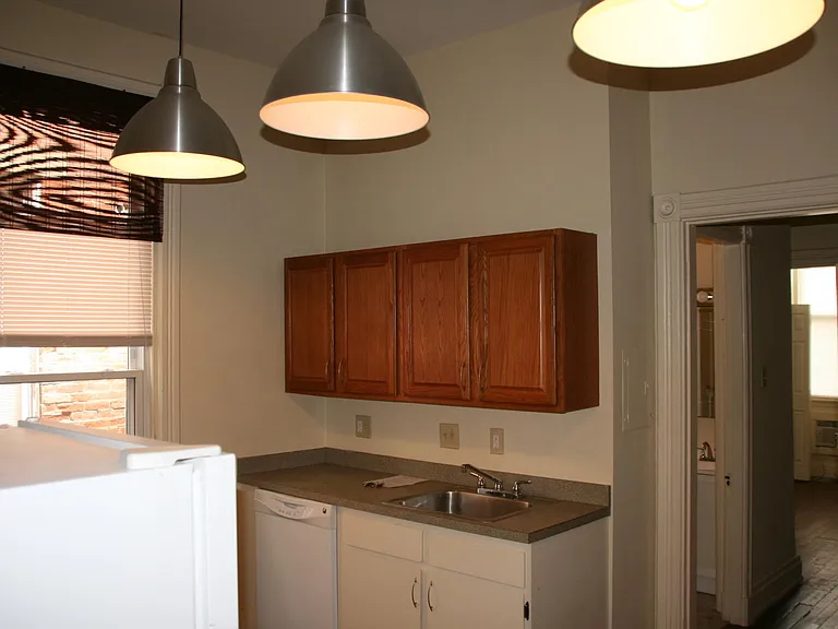 2346 Ohio Ave #4 — Photo 4