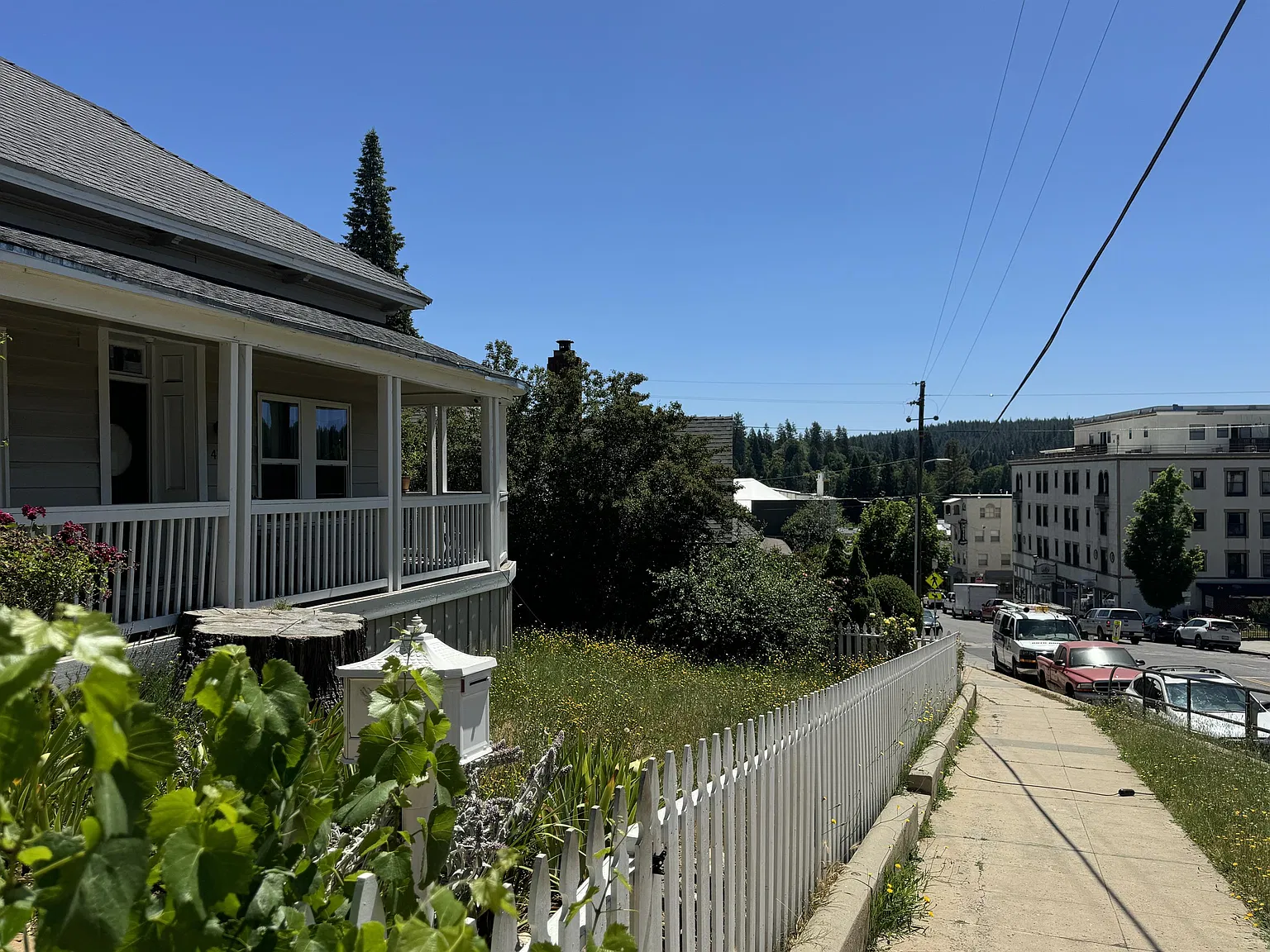 West Main St, 410 - 1 — Photo 2