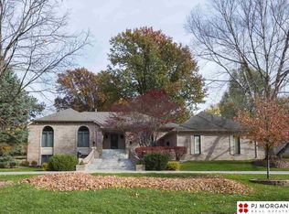 847 S 91st Cir, Omaha, NE 68114