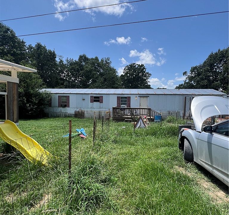 1st image of 17115 Primrose Ln