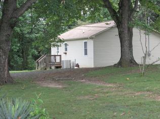 296 Mathews Mill Rd, Martinsville, VA 24112