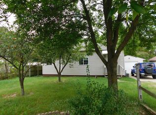 3390 Saint Adalberts Rd, Rosholt, WI 54473