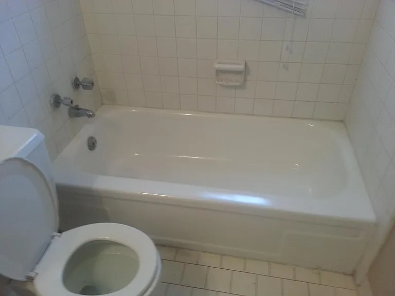 1110 Auburn Dr #B — Photo 4