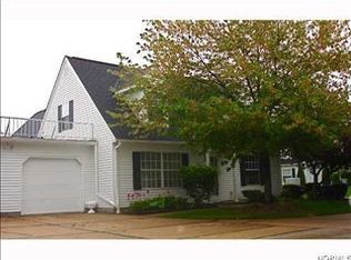 7266 Scottsdale Cir, Mentor, OH 44060