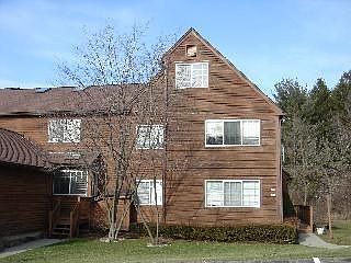 1st image of 7 Fields Ln