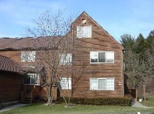 7 Fields Ln, Brewster, NY 10509