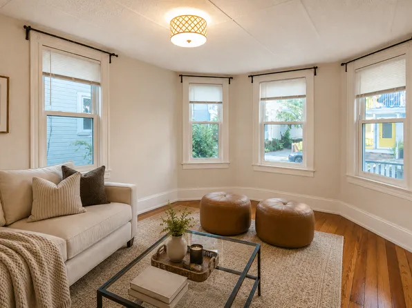 18 Radcliffe Rd #1, Somerville, MA 02145