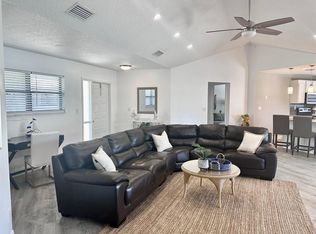 1127 E Seminole Ave APT 29A, Jupiter, FL 33477