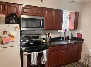 1808 S Broad St APT 3A, Philadelphia, PA 19145