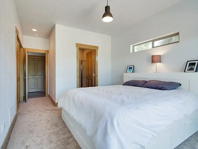 202 Nelson Dr — Photo 8