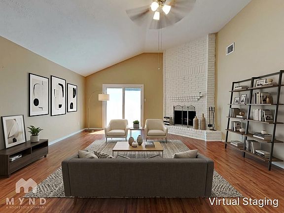 3rd image of 8111 Valeta Dr