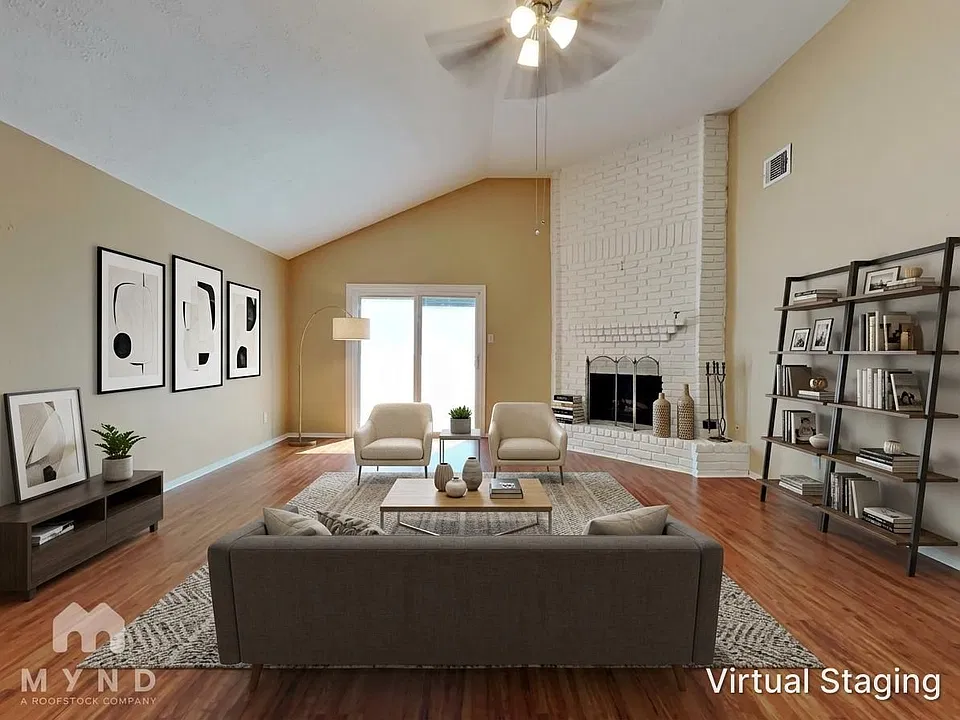 8111 Valeta Dr