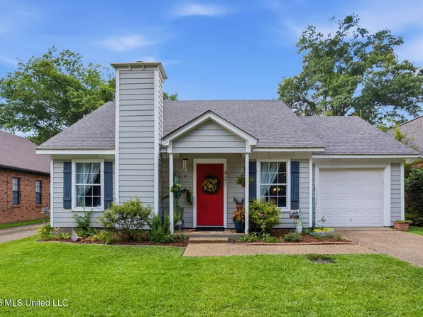 421 Pelahatchie Shore Dr, Brandon, MS 39047