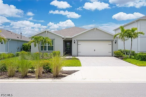 42428 Cascade Dr Photo 1