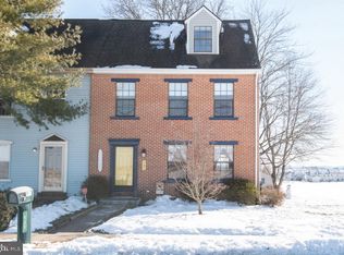 131 W Kendig Rd, Willow Street, PA 17584