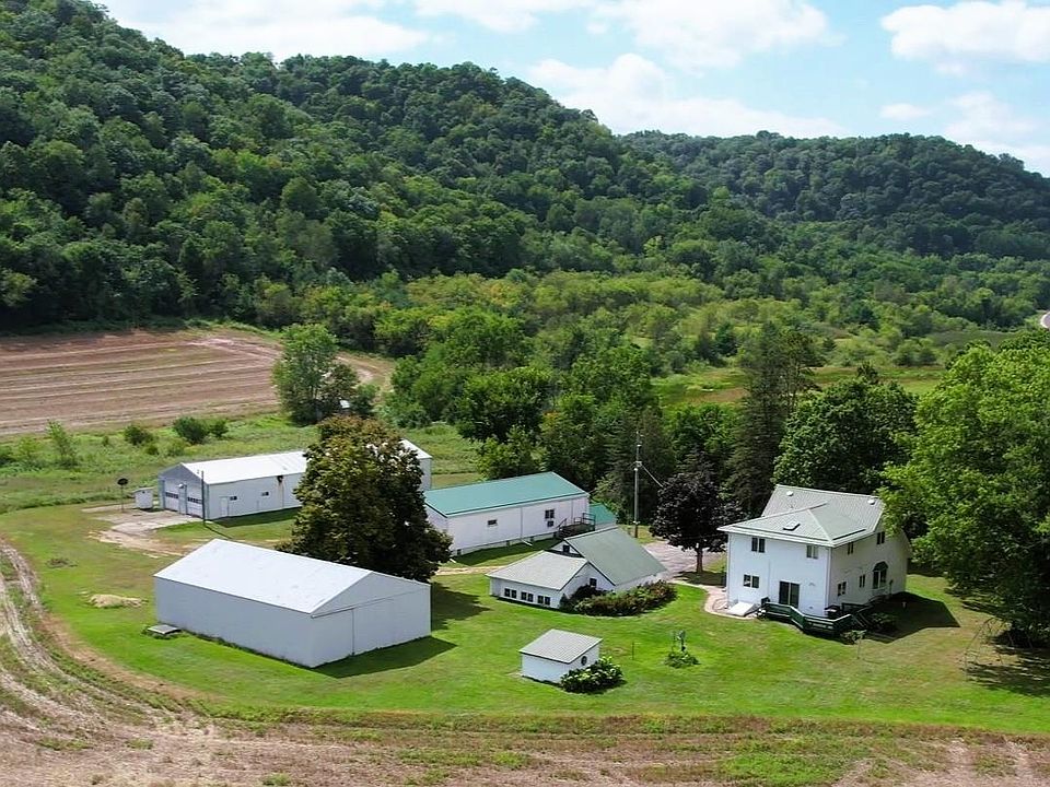 1st image of 47298 Honey Farm Rd