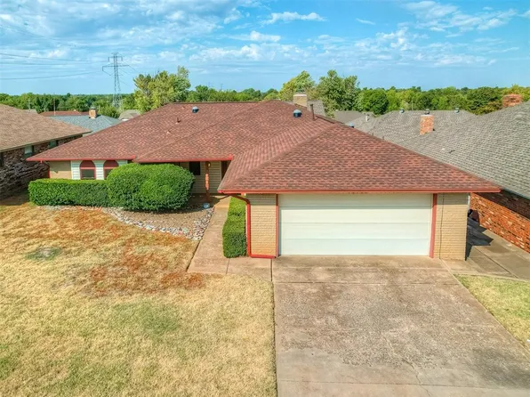 10109 Little Pond Dr, Oklahoma City, OK 73162